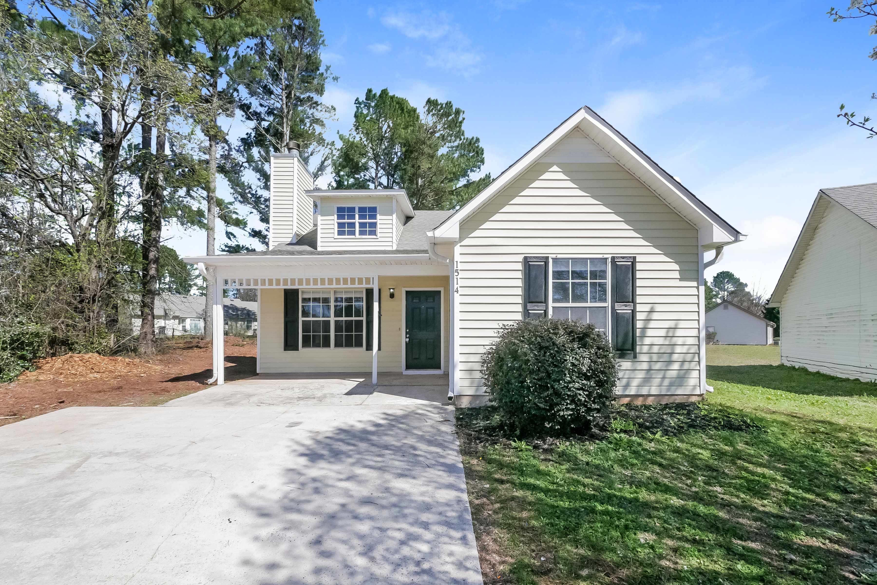 1514 N Hampton Ct Hampton, GA 30228